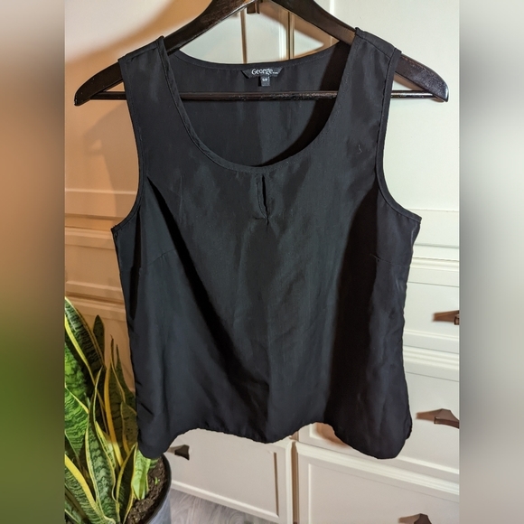 George Tops - 💰2/$20 George basic black tank